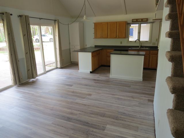 1812 Tomahawk Trail, Allegan, MI 49010