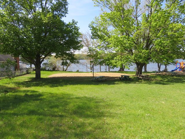 1812 Tomahawk Trail, Allegan, MI 49010