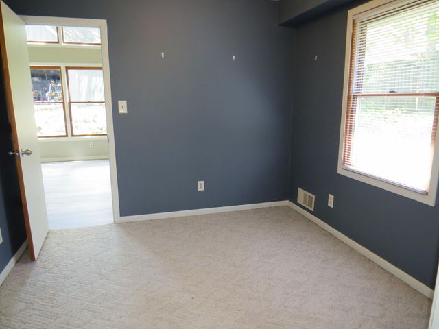 1812 Tomahawk Trail, Allegan, MI 49010