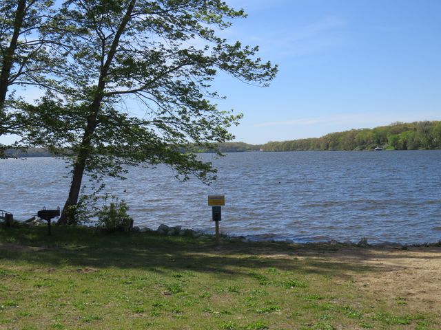 1812 Tomahawk Trail, Allegan, MI 49010