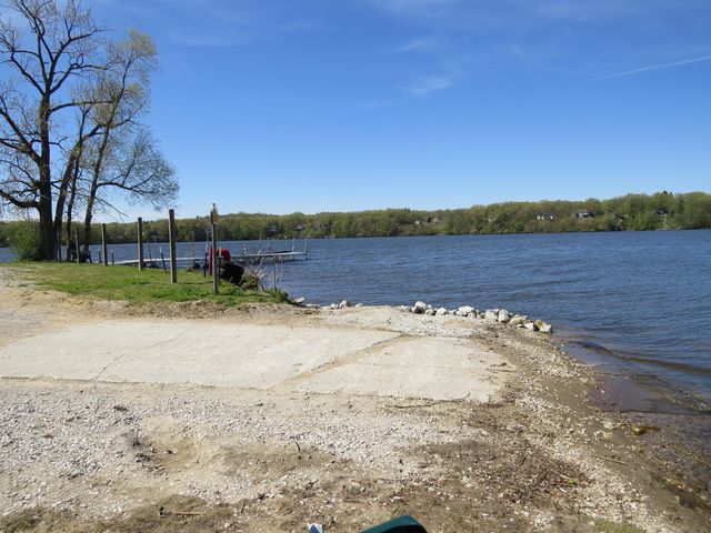 1812 Tomahawk Trail, Allegan, MI 49010