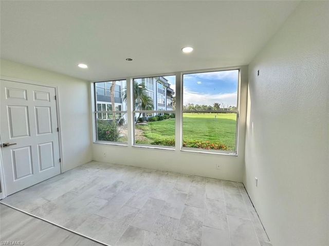 1740 Pine Valley DR 113, Fort Myers, FL 33907