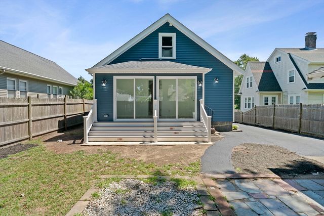 100 Keith St, Boston, MA 02132