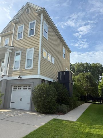 120 Clouter Creek Drive, Wando, SC 29492
