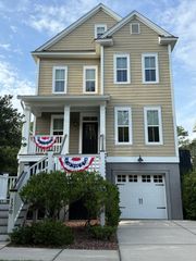 120 Clouter Creek Drive, Wando, SC 29492