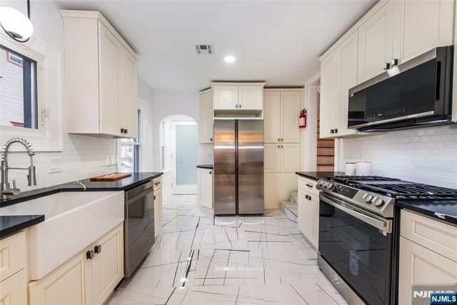 570 Cameron, South Orange Village, NJ 07079