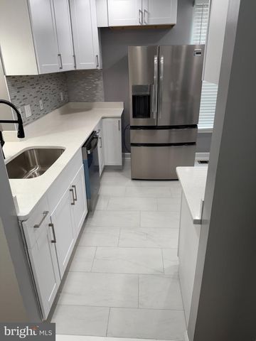 605 N FREMONT AVE N, Baltimore, MD 21201