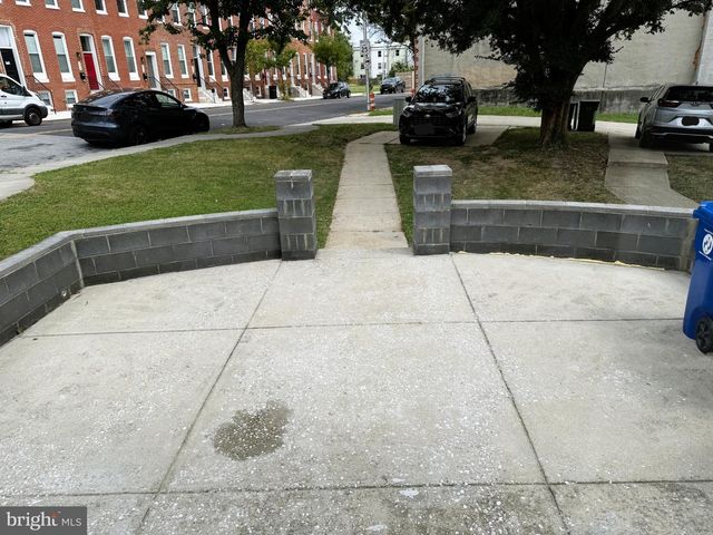 605 N FREMONT AVE N, Baltimore, MD 21201
