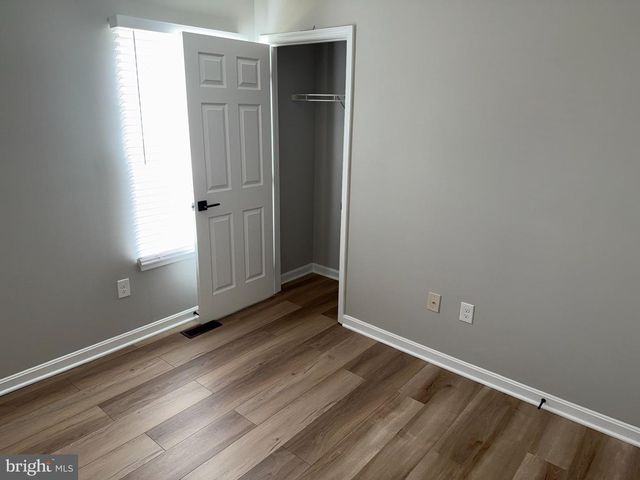 605 N FREMONT AVE N, Baltimore, MD 21201