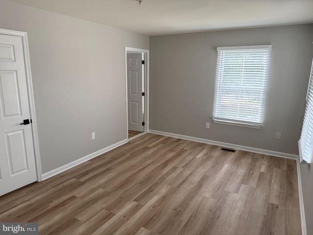 605 N FREMONT AVE N, Baltimore, MD 21201