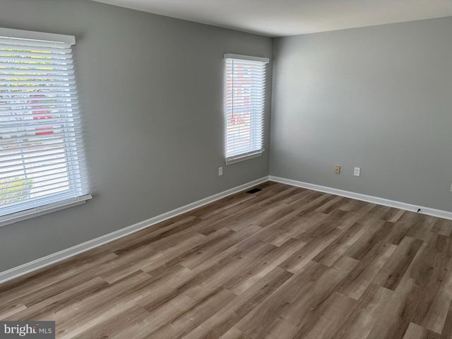 605 N FREMONT AVE N, Baltimore, MD 21201