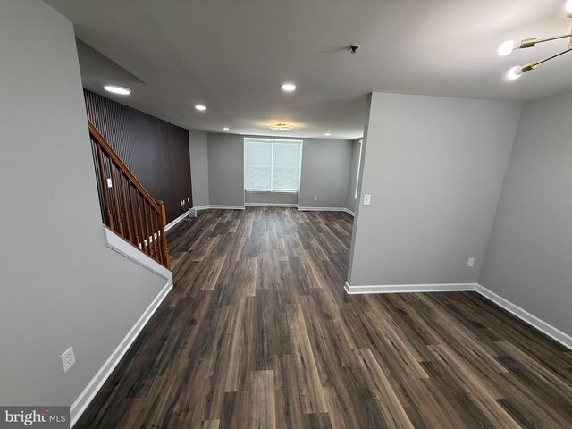 605 N FREMONT AVE N, Baltimore, MD 21201