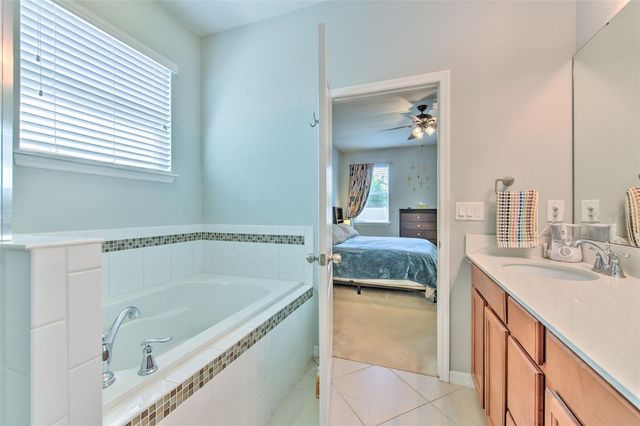 11130 SPRING POINT CIRCLE, Riverview, FL 33579