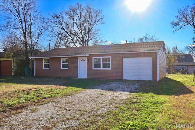 4912 Piggott Avenue, Cahokia, IL 62207