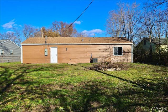 4912 Piggott Avenue, Cahokia, IL 62207