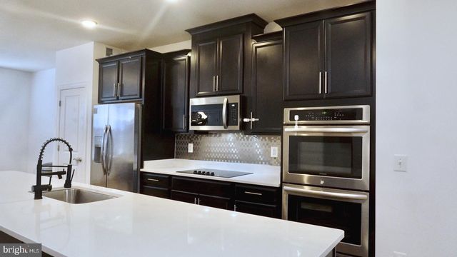 10606 HINTON WAY, Manassas, VA 20112