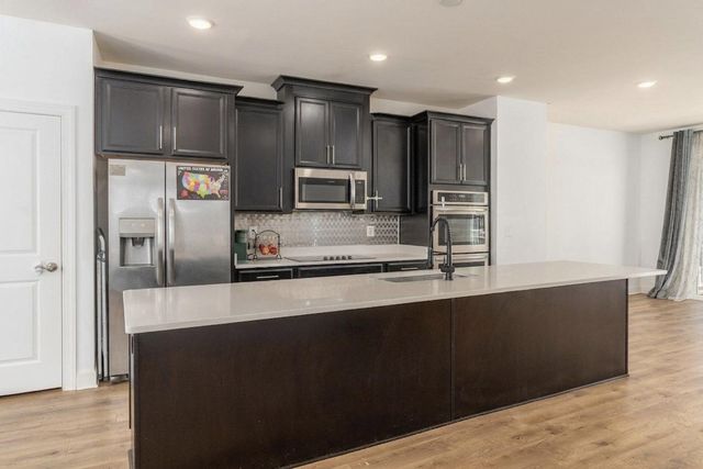 10606 HINTON WAY, Manassas, VA 20112