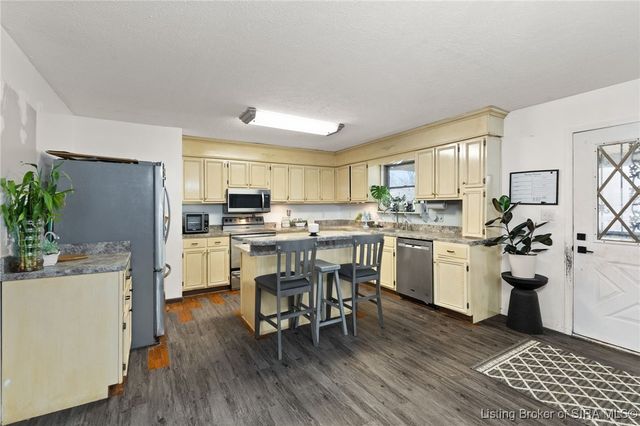 3119 E State Road 256, Austin, IN 47102