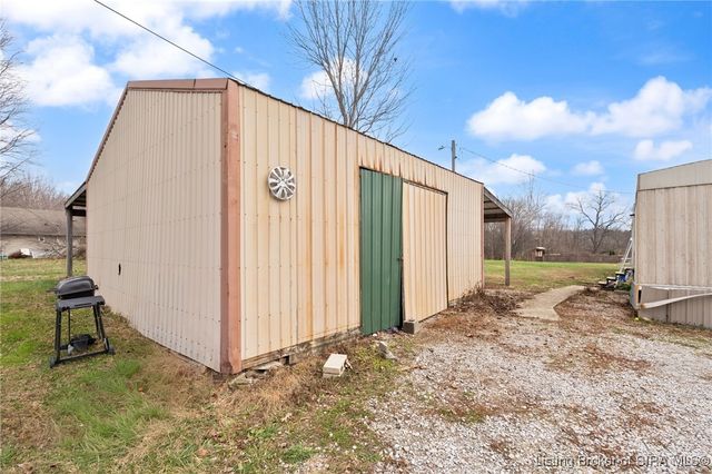 3119 E State Road 256, Austin, IN 47102