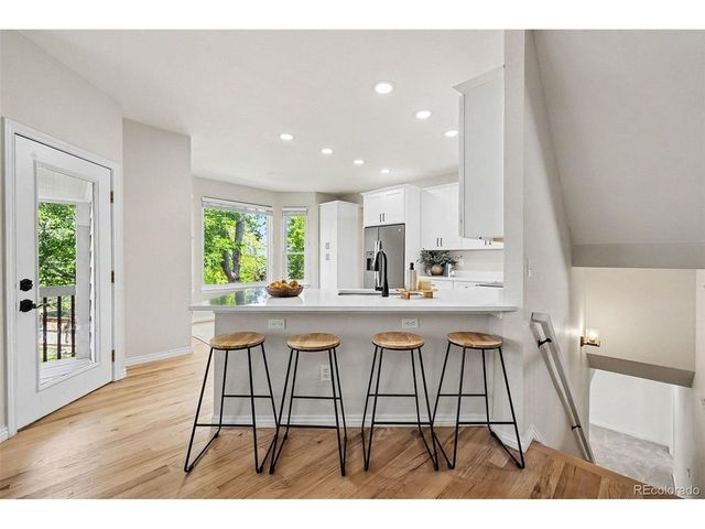 59 Burgundy Dr, Highlands Ranch, CO 80126