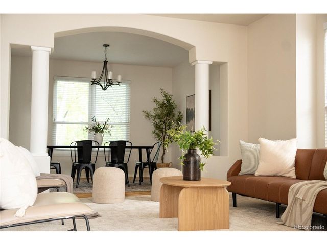 59 Burgundy Dr, Highlands Ranch, CO 80126