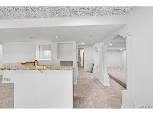 59 Burgundy Dr, Highlands Ranch, CO 80126