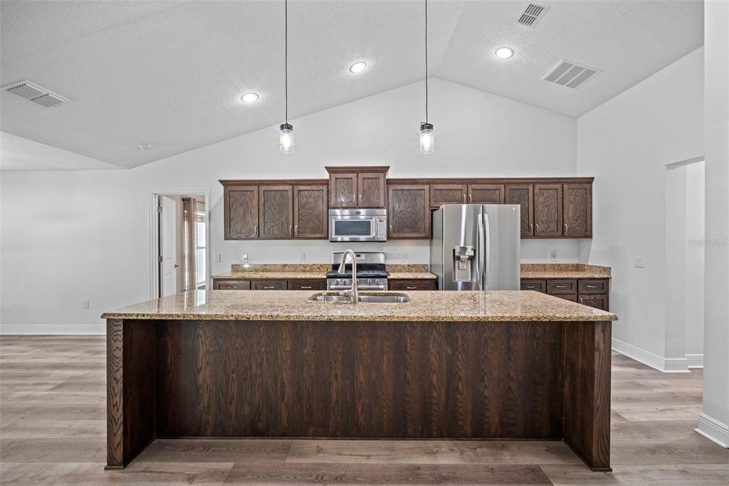 Image 14 of property listing at 510 CODY ALLEN COURT, St Cloud, FL 34769