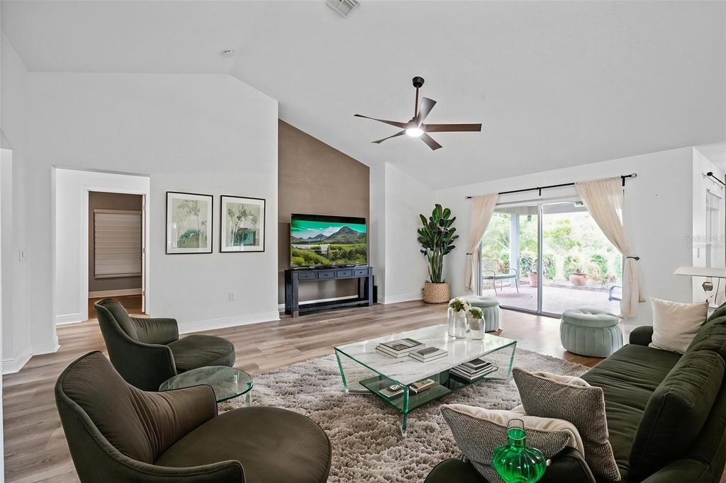 Image 8 of property listing at 510 CODY ALLEN COURT, St Cloud, FL 34769