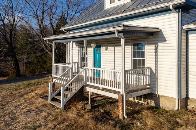 10997 SENEDO RD, Mt Jackson, VA 22842