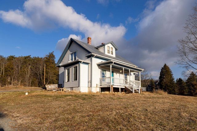 10997 SENEDO RD, Mt Jackson, VA 22842