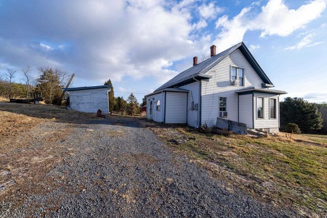 10997 SENEDO RD, Mt Jackson, VA 22842