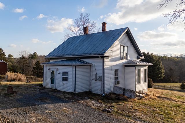 10997 SENEDO RD, Mt Jackson, VA 22842