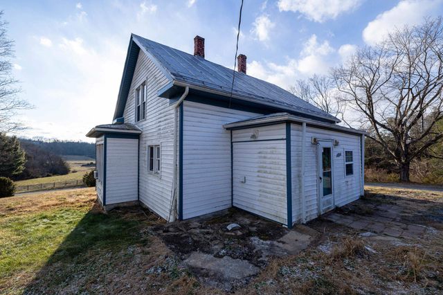 10997 SENEDO RD, Mt Jackson, VA 22842