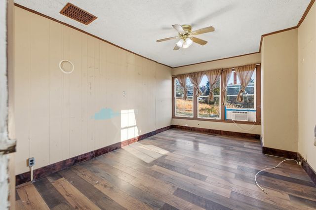 10997 SENEDO RD, Mt Jackson, VA 22842