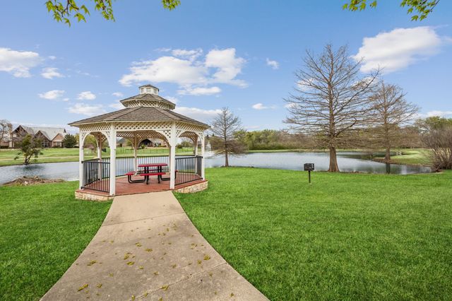 4500 Upper Glenwick Court, Denton, TX 76226