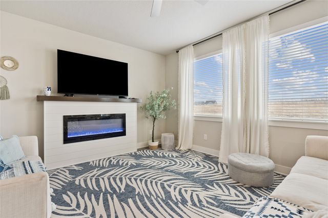 2913 Indigo Lane, Pella, IA 50219