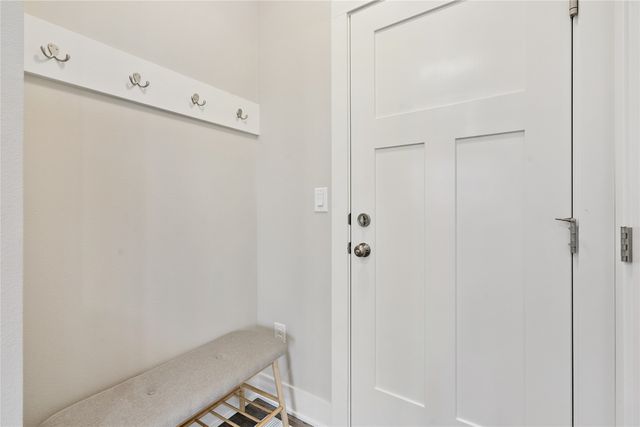 2913 Indigo Lane, Pella, IA 50219