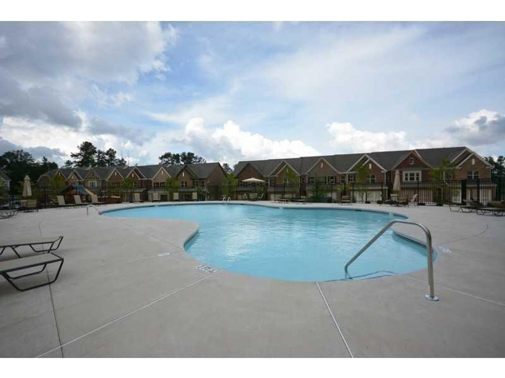 2144 Greencrest Circle, Milton, GA 30004