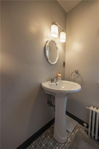 3245 Juliet St, Oakland, PA 15213