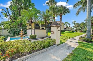 409 PINE GLEN Lane A-1, Greenacres, FL 33463