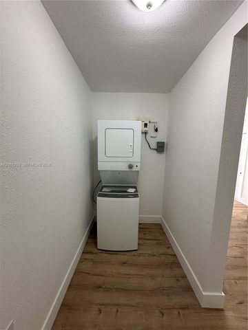 3123 NW 22nd Ct B, Miami, FL 33142