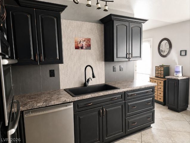 401 South Round Up Court, Pahrump, NV 89048