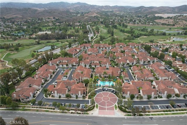600 Kingswood Lane A, Simi Valley, CA 93065