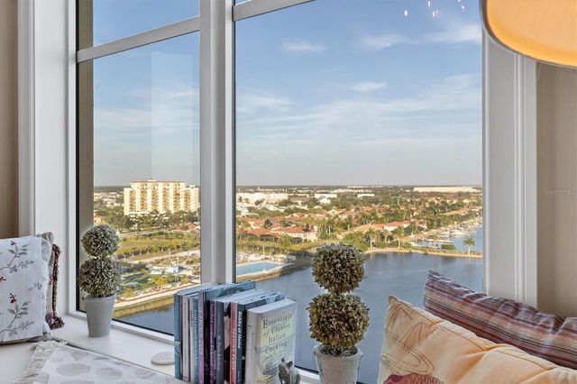 140 RIVIERA DUNES WAY 1001, Palmetto, FL 34221