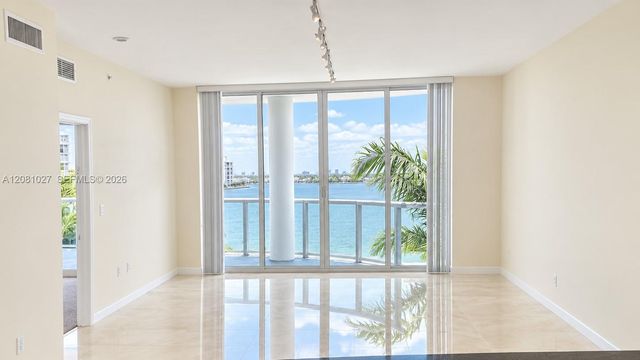 7918 Harbor Island Drive 307, North Bay Village, FL 33141