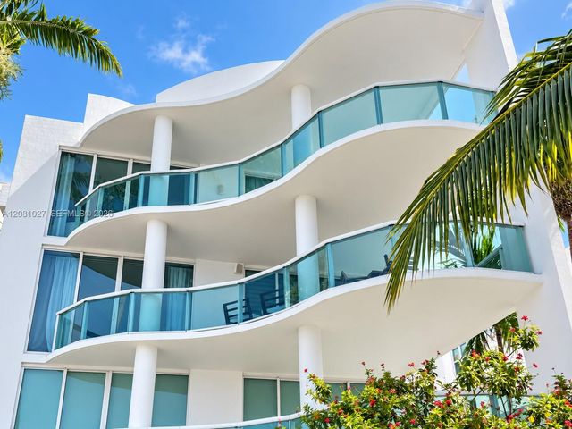 7918 Harbor Island Drive 307, North Bay Village, FL 33141