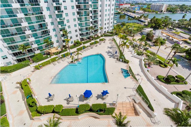 7918 Harbor Island Drive 307, North Bay Village, FL 33141