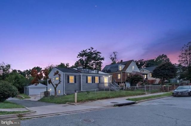 4713 BOOSA ST, Capitol Heights, MD 20743
