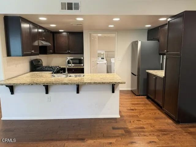 11139 Snapdragon Street 102, Ventura, CA 93004