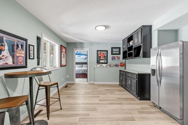 2801 Woods Trail N, Burnsville, MN 55306